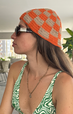 Gorro Cuadrados Naranja