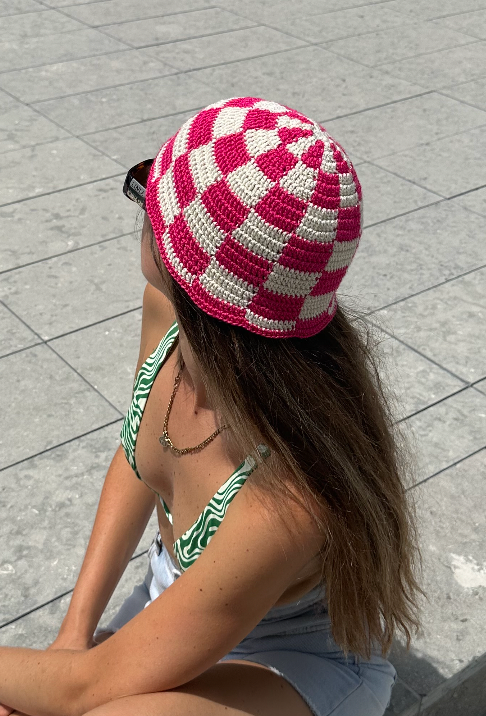 Gorro Cuadrados Rosa