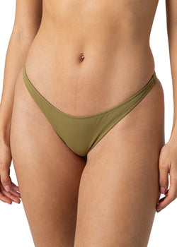 Cheeky Bottom Romantic